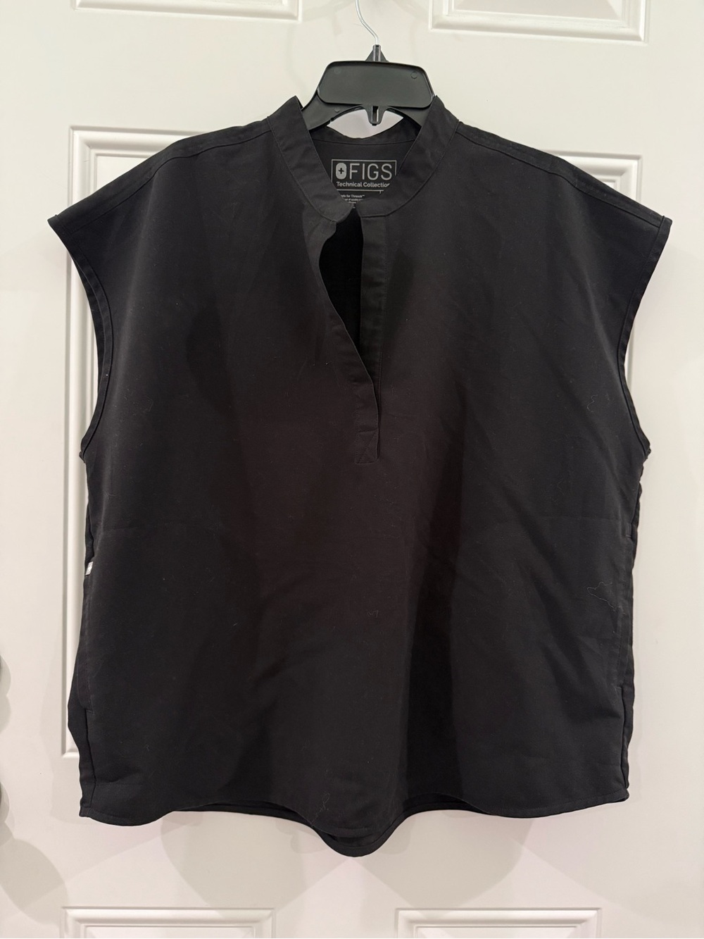 FIGS Rafaela oversized XL Women's Black Sleeveless Tunic Top